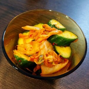 簡単小鉢～胡瓜とキムチの中華和え